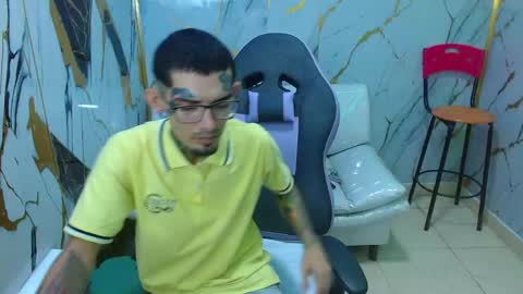 boy_tatto77 online show from 6, 5, 2026