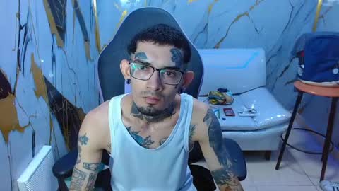 boy_tatto77 online show from 9, 5, 2026