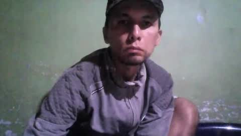 Snapshot of boycumlatino21 chatting on 19, 1, 2025 Boy online show from 19, 1, 2025