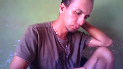 Snapshot of boycumlatino21 chatting on 2, 2, 2025 Boy online show from 2, 2, 2025