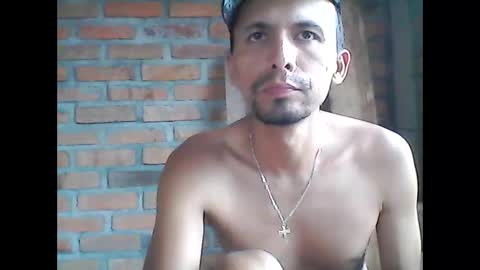 Snapshot of boycumlatino21 chatting on 16, 9, 2025 Boy online show from 16, 9, 2025