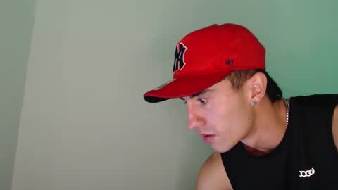 Felipe  online show from 23, 12, 2025