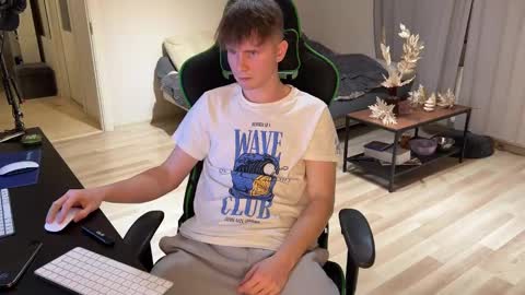 Eddie online show from 15, 12, 2024