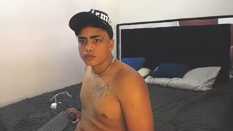 Snapshot of boyonfire__ chatting on 14, 11, 2025 SEBASTIAN online show from 14, 11, 2025