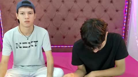 Snapshot of boys_hotparty chatting on 17, 12, 2024 ALEX - TAYLER -MIKE online show from 17, 12, 2024