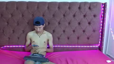 Snapshot of boys_hotparty chatting on 18, 12, 2024 ALEX - TAYLER -MIKE online show from 18, 12, 2024