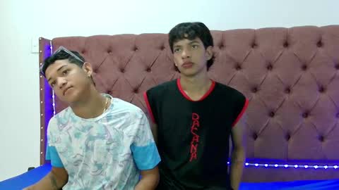 Snapshot of boys_hotparty chatting on 30, 1, 2025 ALEX - TAYLER -MIKE online show from 30, 1, 2025