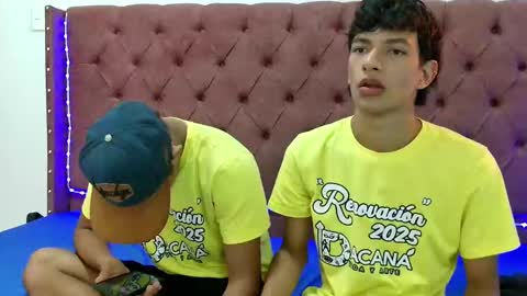 Snapshot of boys_hotparty chatting on 31, 1, 2025 ALEX - TAYLER -MIKE online show from 31, 1, 2025