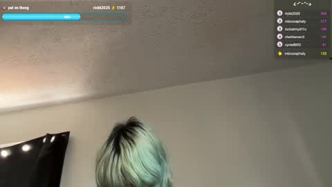 Snapshot of boywithbug chatting on 13, 1, 2026 boywithbug online show from 13, 1, 2026