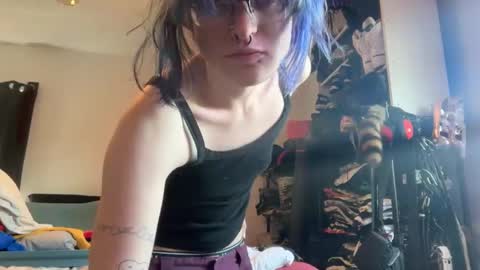 Snapshot of boywithbug chatting on 27, 2, 2026 boywithbug online show from 27, 2, 2026