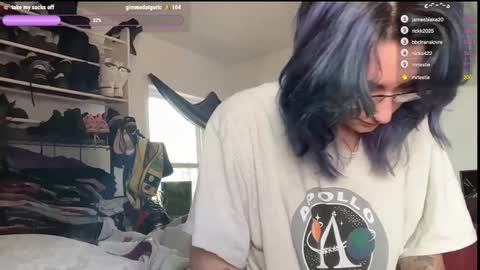 Snapshot of boywithbug chatting on 7, 3, 2026 boywithbug online show from 7, 3, 2026