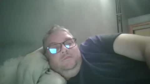 Snapshot of bozo81 chatting on 3, 10, 2025 bozo81 online show from 3, 10, 2025