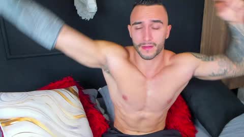 Snapshot of brad1_ chatting on 21, 12, 2024 instagramBrad mayers1twittermayersbrad online show from 21, 12, 2024