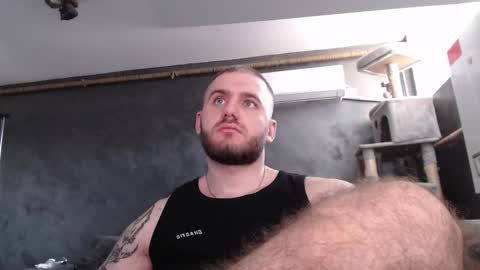 Snapshot of brad_pittfall chatting on 22, 10, 2025 ask me online show from 22, 10, 2025