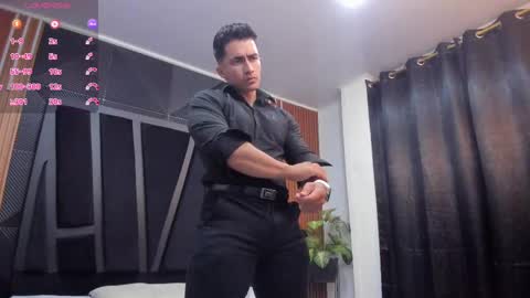 Snapshot of brad_summer chatting on 26, 2, 2025 brad summer online show from 26, 2, 2025