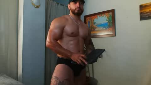 Snapshot of bradley_martinez chatting on 23, 4, 2026 Bradley Martinez online show from 23, 4, 2026