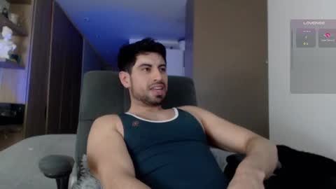 Snapshot of bradley_muscle chatting on 18, 9, 2025 Bradley online show from 18, 9, 2025