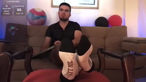 Bradley Colton Independ Model online show from 9, 2, 2026