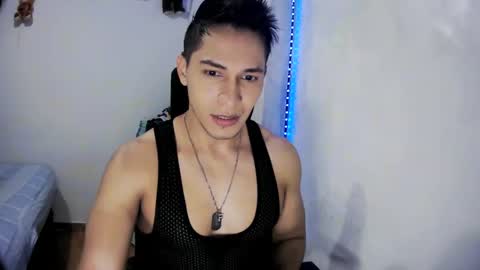 Snapshot of bradpitt_x chatting on 17, 2, 2025 Brad online show from 17, 2, 2025