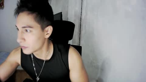Snapshot of bradpitt_x chatting on 21, 2, 2025 Brad online show from 21, 2, 2025