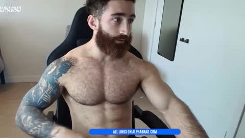 Snapshot of bradtrainn chatting on 18, 5, 2026 bradtrainn online show from 18, 5, 2026