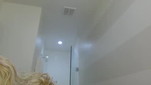 Snapshot of braindeadbetty chatting on 3, 5, 2026 i am a naughty jedi knight online show from 3, 5, 2026