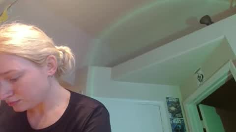 Snapshot of braindeadbetty chatting on 6, 5, 2026 i am a naughty jedi knight online show from 6, 5, 2026