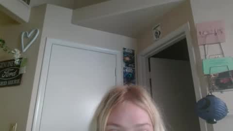 Snapshot of braindeadbetty chatting on 15, 5, 2026 i am a naughty jedi knight online show from 15, 5, 2026