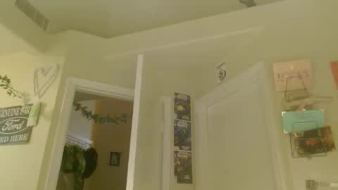 Snapshot of braindeadbetty chatting on 16, 5, 2026 i am a naughty jedi knight online show from 16, 5, 2026