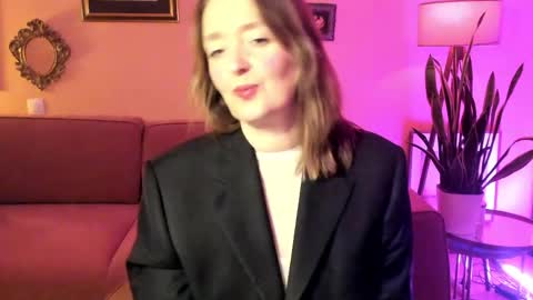 I see you X-twitter its braingirl online show from 29, 3, 2026