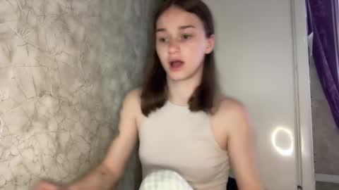 Snapshot of bralkissy chatting on 17, 5, 2026 Kate online show from 17, 5, 2026