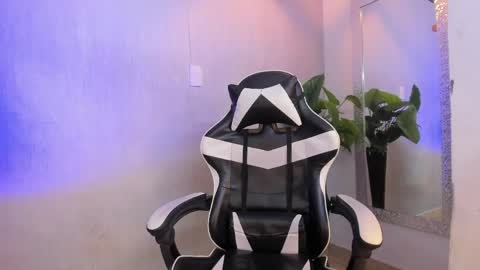 Brand  online show from 24, 5, 2026