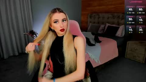 Emilia online show from 25, 4, 2026
