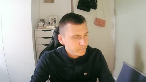 brandinator__cb online show from 23, 7, 2026