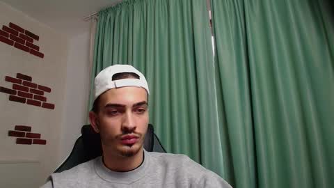 Snapshot of brandontatex chatting on 10, 12, 2024 BrandonTateX online show from 10, 12, 2024