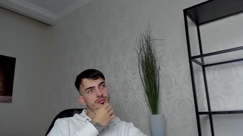 Snapshot of brandontatex chatting on 18, 1, 2025 BrandonTateX online show from 18, 1, 2025
