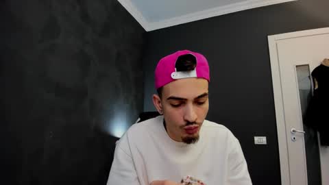 Snapshot of brandontatex chatting on 4, 3, 2025 BrandonTateX online show from 4, 3, 2025
