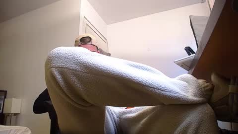 Snapshot of brandontatex chatting on 1, 10, 2025 BrandonTateX online show from 1, 10, 2025