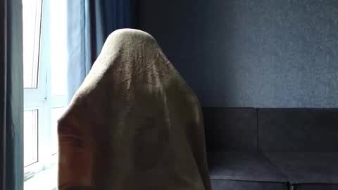 Belle  online show from 13, 9, 2025