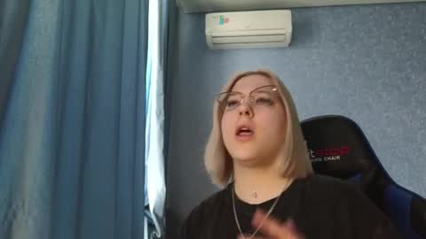 Belle  online show from 27, 3, 2026