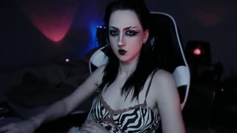 Aurorabut ur dad just calls me Rory online show from 23, 3, 2026