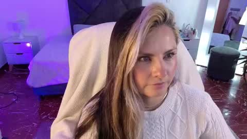 Snapshot of brandy_sweet_ chatting on 3, 12, 2025 BRANDY online show from 3, 12, 2025