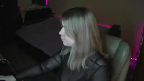 brandy_wow online show from 16, 3, 2026