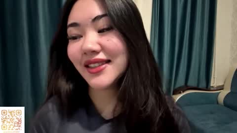 Aypril   online show from 18, 11, 2025