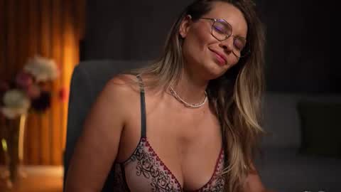 Alex online show from 3, 10, 2025