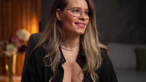 Alex online show from 3, 12, 2025