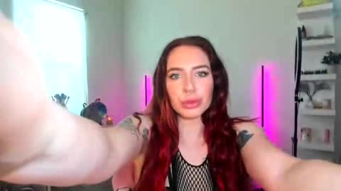 Snapshot of bratbarbie chatting on 22, 3, 2026 Goddess Samantha online show from 22, 3, 2026