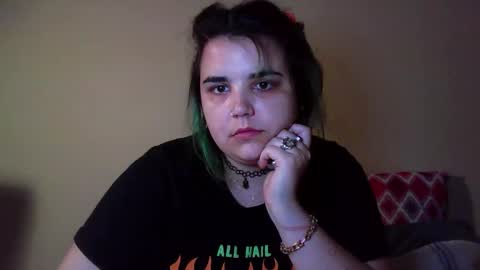 Snapshot of bratluna chatting on 13, 10, 2025 bratluna online show from 13, 10, 2025