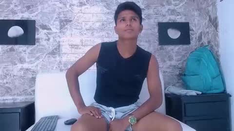 bratt_wolft_ online show from 21, 12, 2025