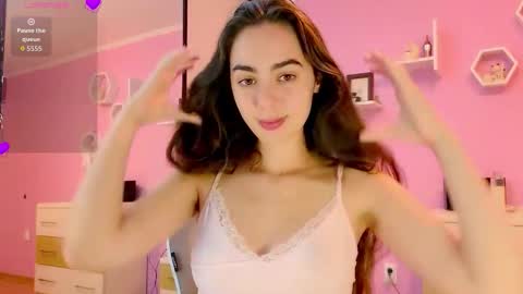 Snapshot of bratty_bun chatting on 19, 10, 2025 Annie online show from 19, 10, 2025